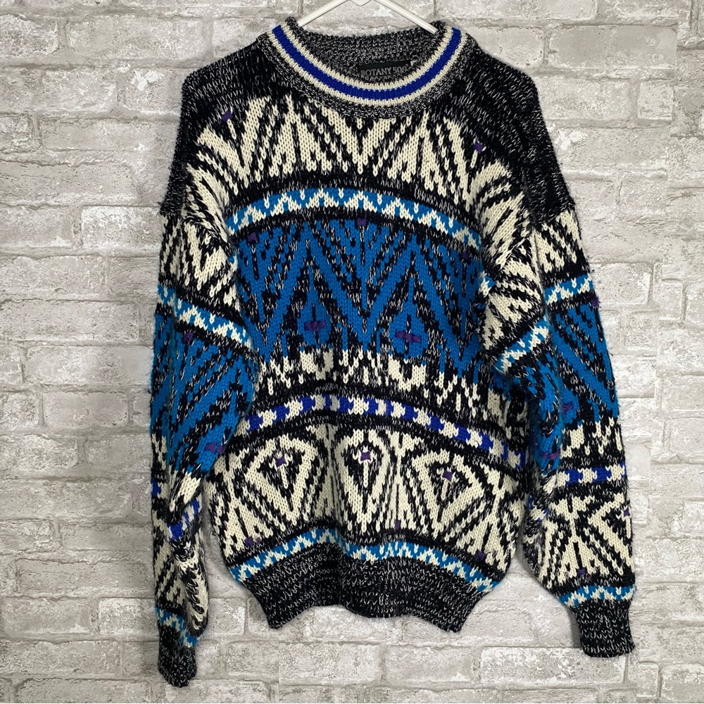 Vintage chunky knit funky Blue & Cream Patterned Men’s Sweater size XL